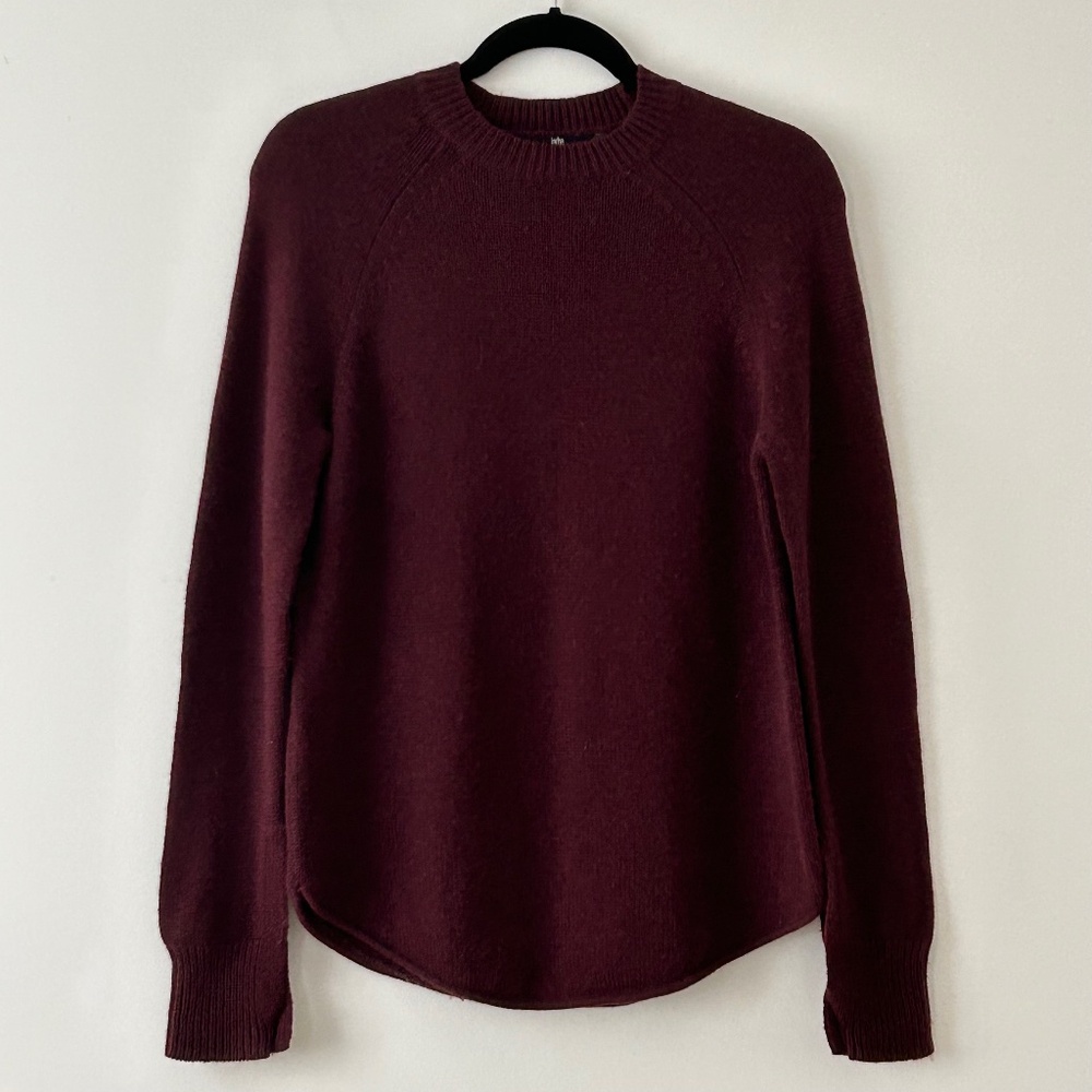 Women's Burgundy Crew Neck Sweater